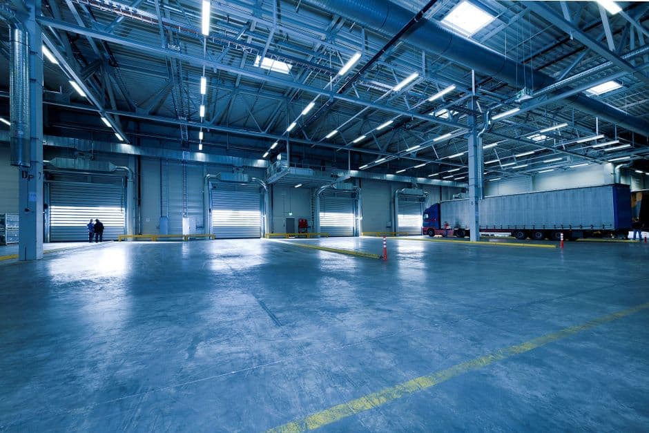 Spacious Industrial Warehouse in La Paz — photo 3