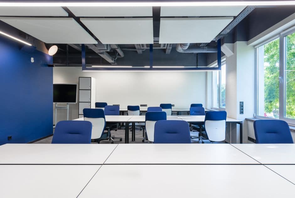 Spacious Office Space in San Narciso